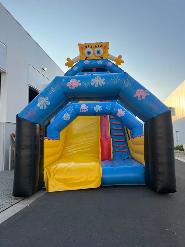Remise en état d’une arche de toboggan : après, InflaTex Nivelles